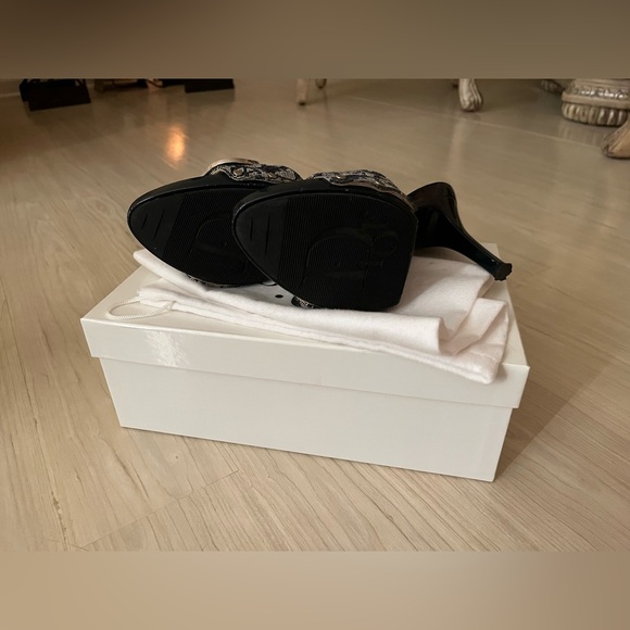 Christian Dior Monogram Trotter Large Silver C & D Mules EU38 💙 Size 8 - Picture 9 of 15